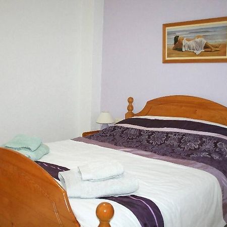 Beachside Apartment In The Centre Of אל קאמפיו מראה חיצוני תמונה