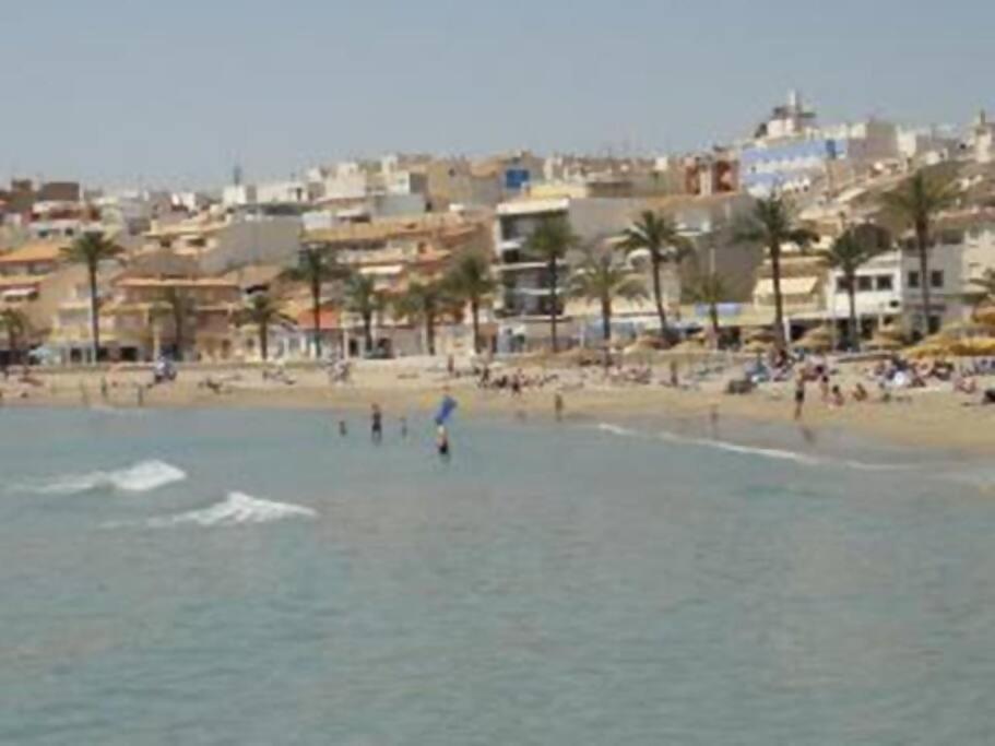 Beachside Apartment In The Centre Of אל קאמפיו מראה חיצוני תמונה